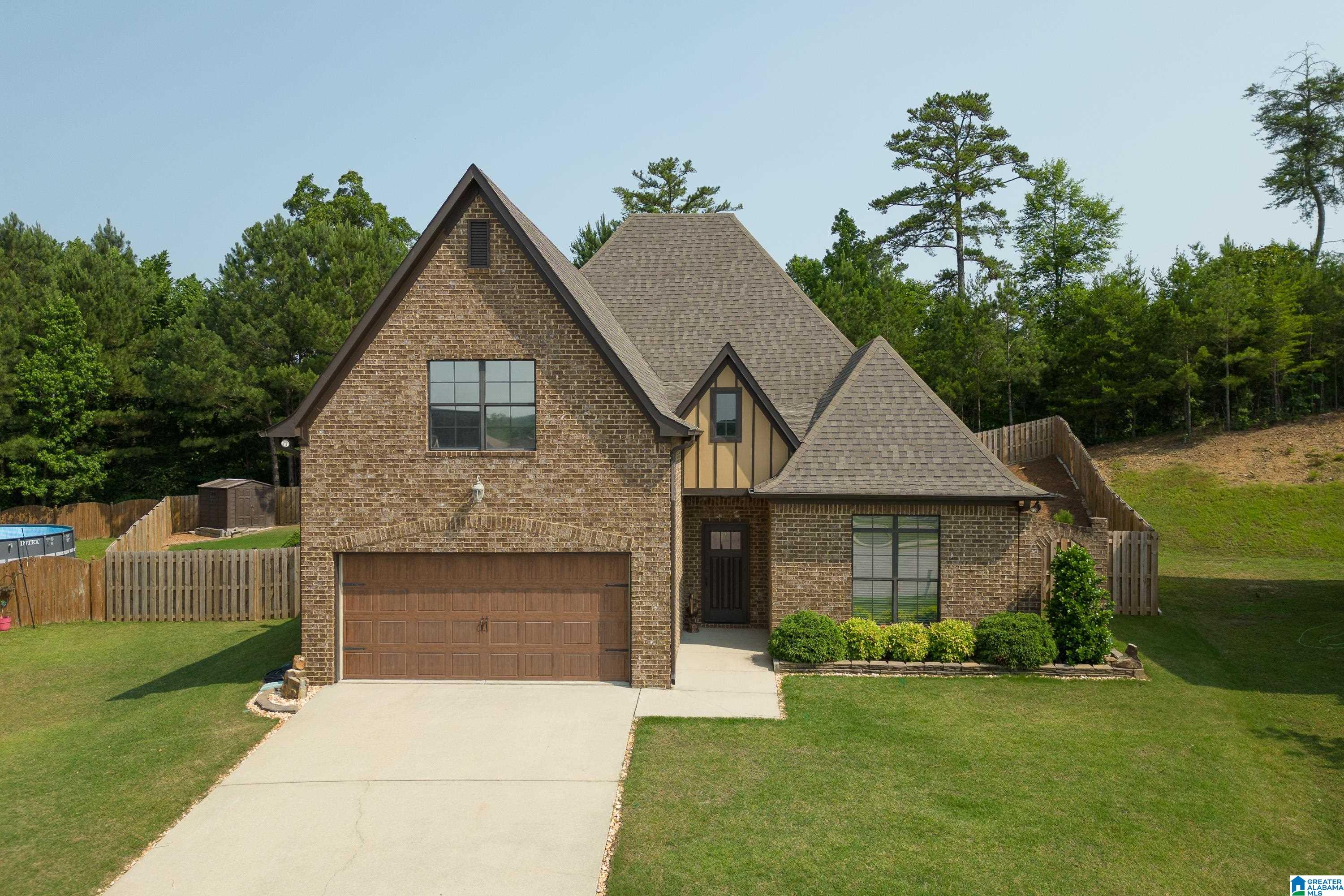 2079 Kerry Circle Calera, AL 35040 - Photo 1 of 38