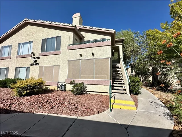 $1,200 | 5710 East Tropicana Avenue, Unit 2230, Las Vegas, NV 89122