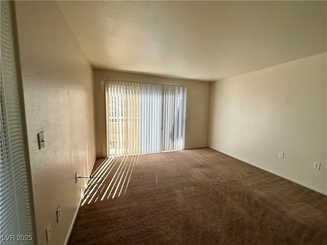 $1,200 | 5710 East Tropicana Avenue, Unit 2230, Las Vegas, NV 89122