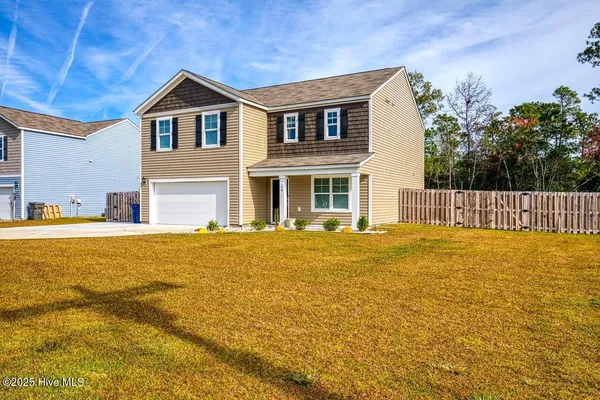 $2,100 | 190 Everett Yopp Drive, Sneads Ferry, NC 28460