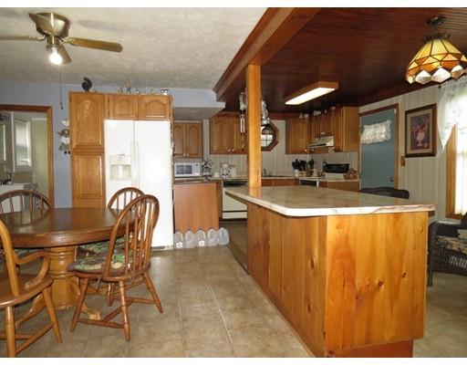439 High Street Clinton, MA 01510 - Photo 8 of 15 Gallery Image 8