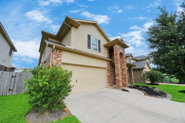 $2,300 | 7714 Guldan Drive, Richmond, TX 77407