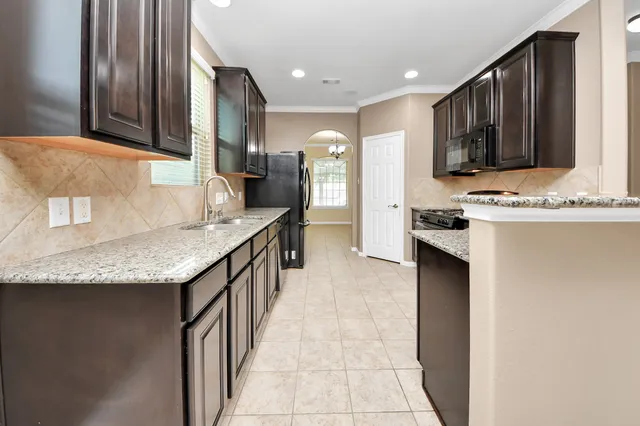 $2,300 | 7714 Guldan Drive, Richmond, TX 77407