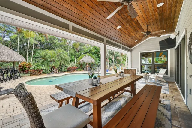 $1,499,999 | 3622 Southwest Mashie Court, Palm City, FL 34990