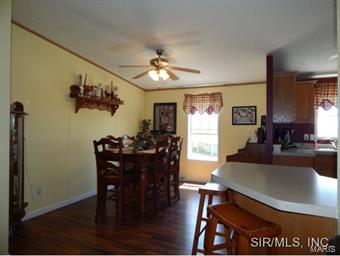10550 Schuline Road Sparta, IL 62286 - Photo 5 of 24