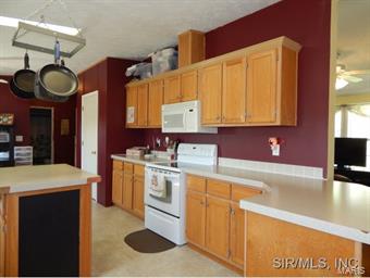 10550 Schuline Road Sparta, IL 62286 - Photo 7 of 24