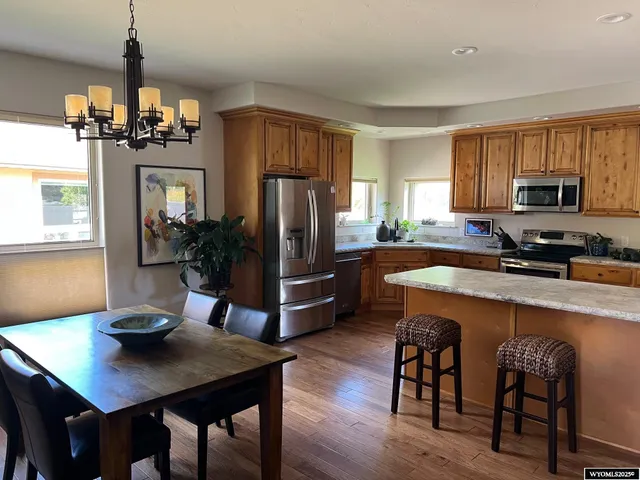 $539,900 | 2917 Palmer Drive, Casper, WY 82601