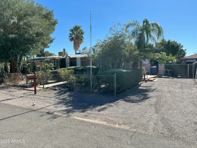 $230,000 | 32 South Emerald Drive, Apache Junction, AZ 85120