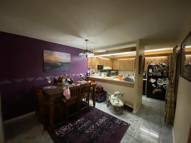 $2,500 | 1011 Springdale Circle, Palm Springs, FL 33461