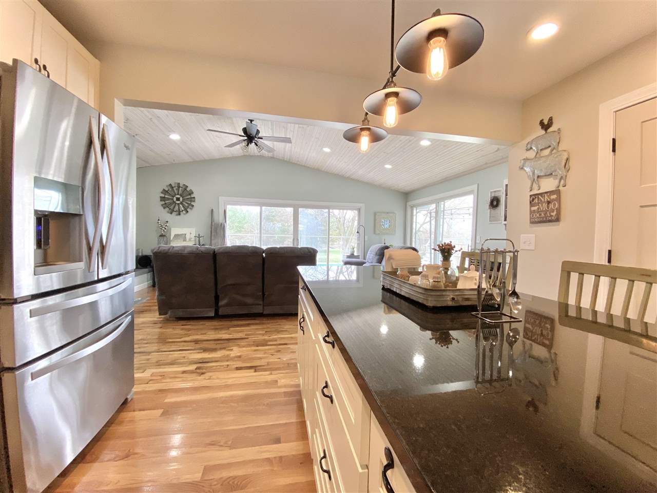 633 Richardson Road Owosso, MI 48867 - Photo 11 of 64