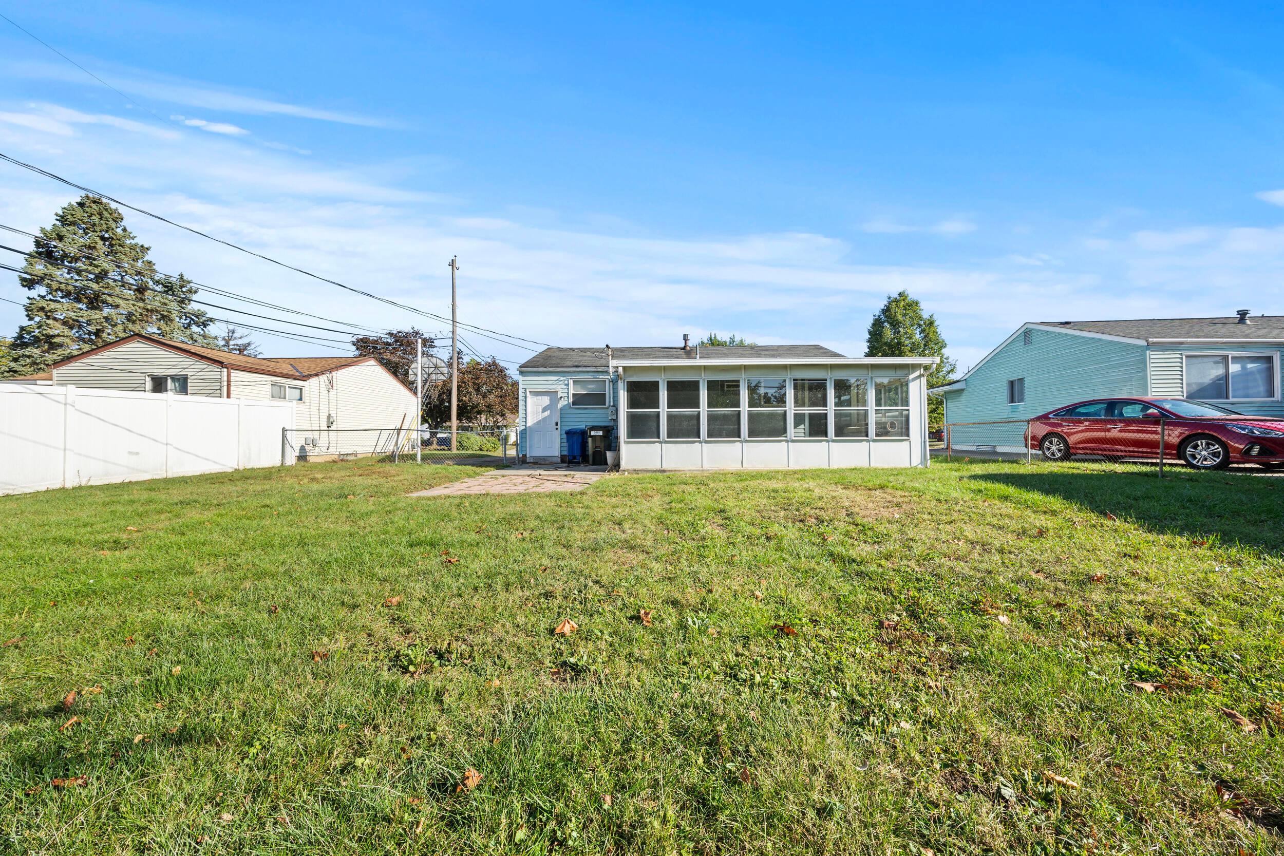 3881 Lexmont Road South Columbus, OH 43228 - Photo 22 of 26 4_4x3a8810