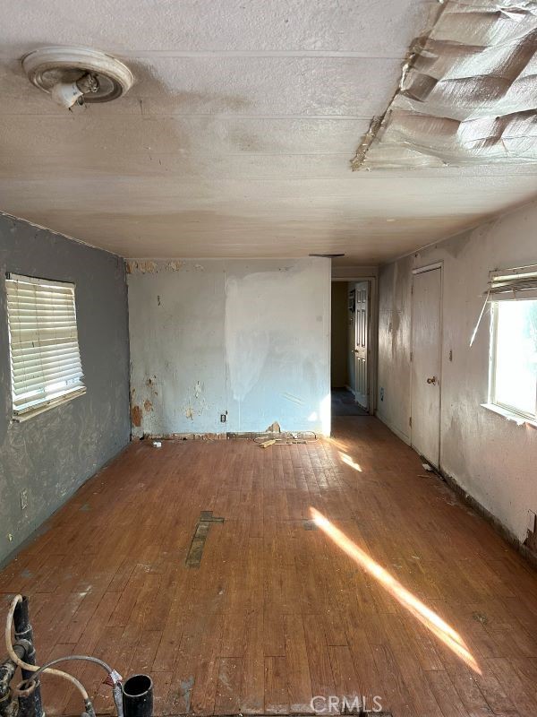 1070 Katherine Road Simi Valley, CA 93063 - Photo 9 of 17 a view of an empty room and window