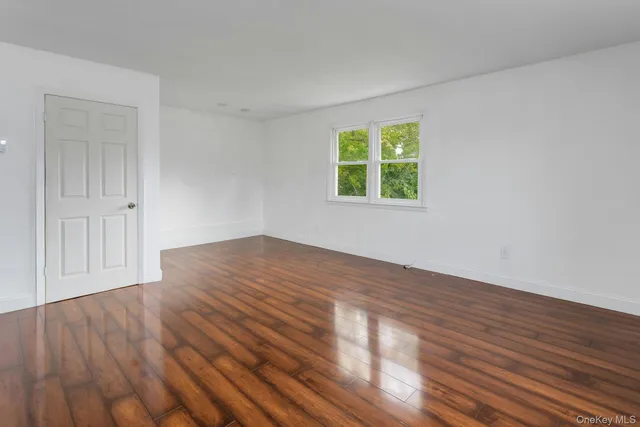 $3,800 | 74 Lakeshore Drive East, Carmel, NY 10512