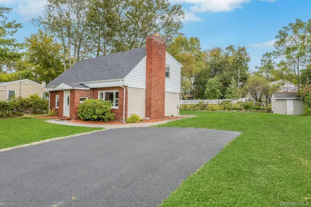 $3,800 | 74 Lakeshore Drive East, Carmel, NY 10512