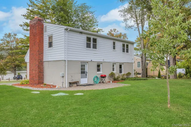 $3,800 | 74 Lakeshore Drive East, Carmel, NY 10512