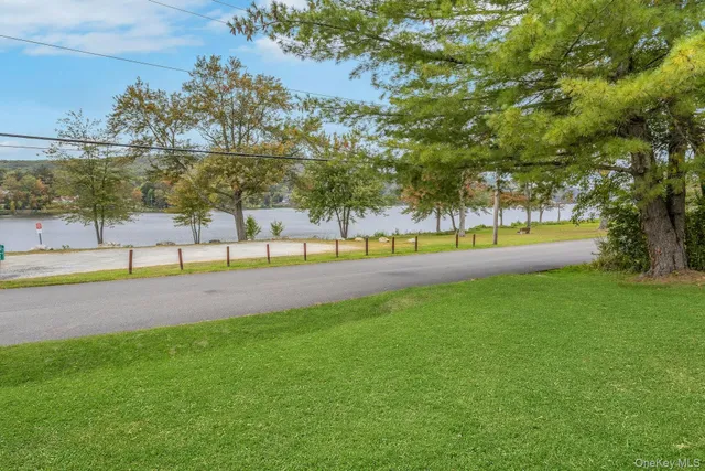 $3,800 | 74 Lakeshore Drive East, Carmel, NY 10512