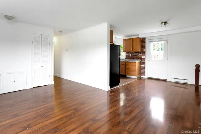 $3,800 | 74 Lakeshore Drive East, Carmel, NY 10512