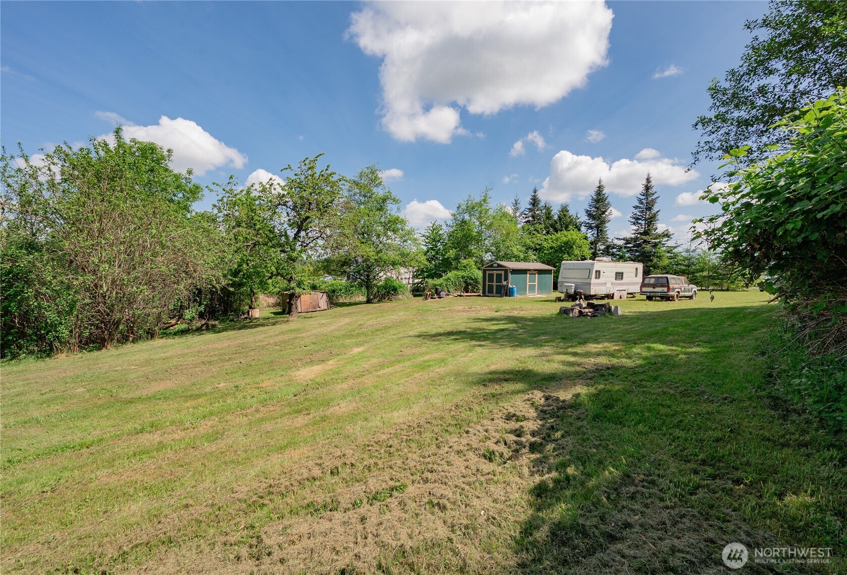 6011 Medcalf Road Bellingham, WA 98226 - Photo 18 of 22 Gallery Image 18