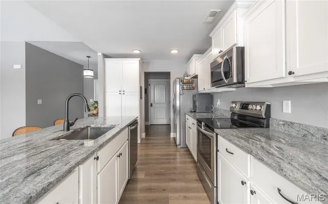 $282,000 | 179 Zeigenbein Road, St. Robert, MO 65584