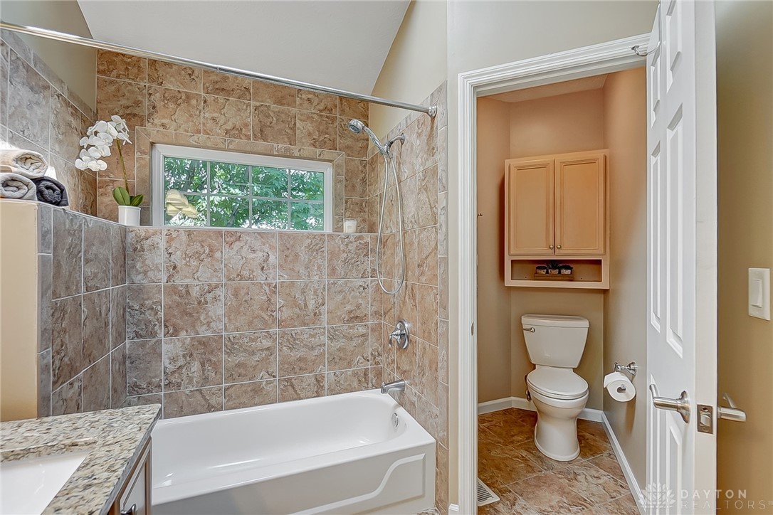 3892 West Summit Ridge Drive Beavercreek, OH 45430 - Photo 19 of 39 Gallery Image 19