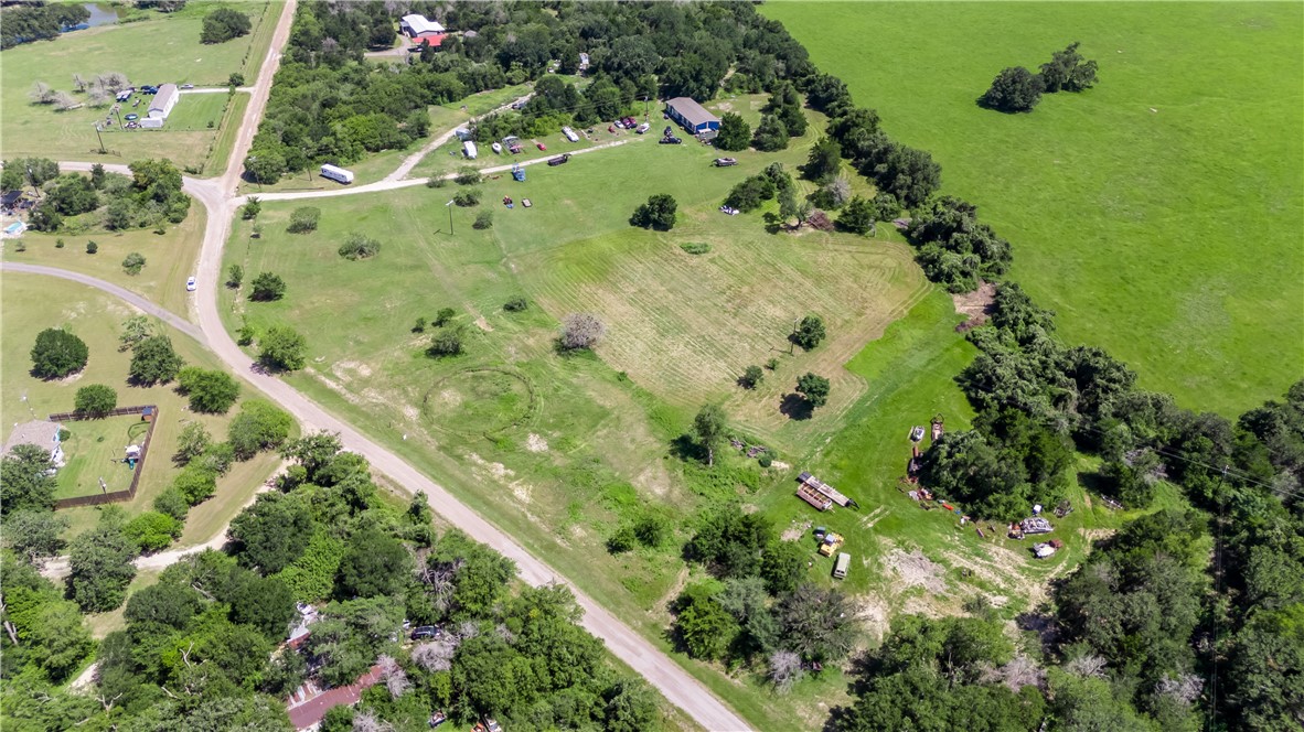778 Lazy Bar S Road Somerville, TX 77879 - Photo 10 of 19 Gallery Image 10