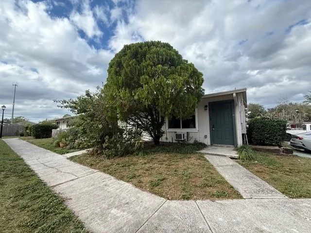 $895 | 8528 Channelview Circle, Tampa, FL 33614