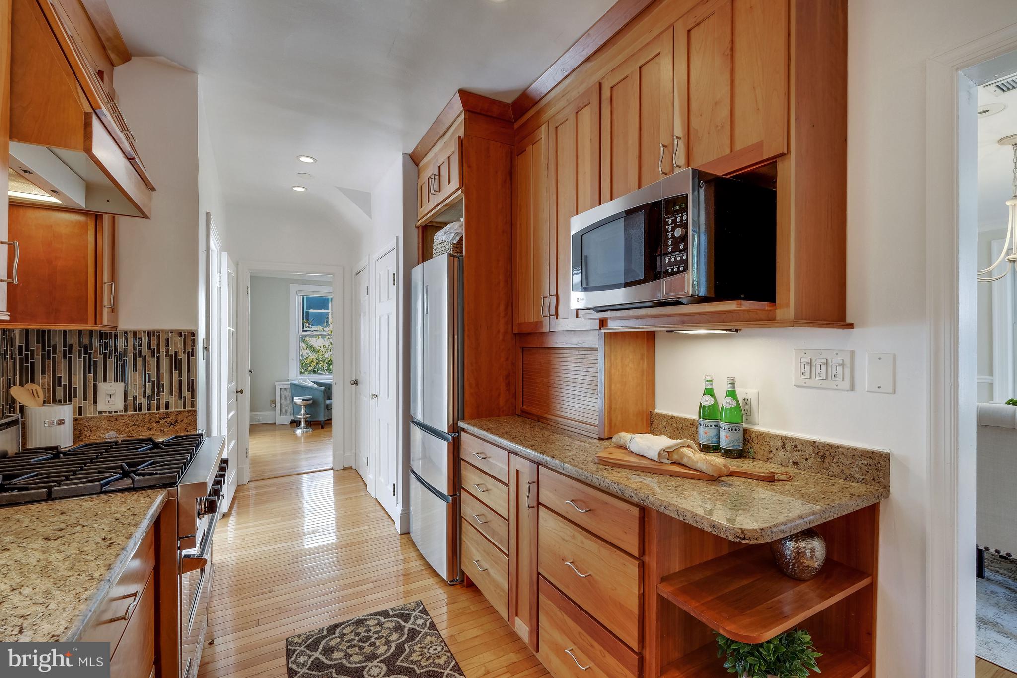3530 Van Ness Street Northwest Washington, DC 20008 - Photo 14 of 59 Kitchen