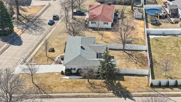 $299,000 | 1533 2nd Avenue, Camanche, IA 52730