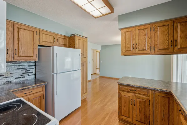 $299,000 | 1533 2nd Avenue, Camanche, IA 52730