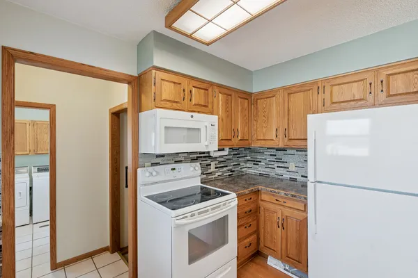 $299,000 | 1533 2nd Avenue, Camanche, IA 52730