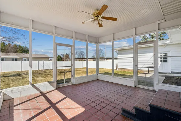 $299,000 | 1533 2nd Avenue, Camanche, IA 52730
