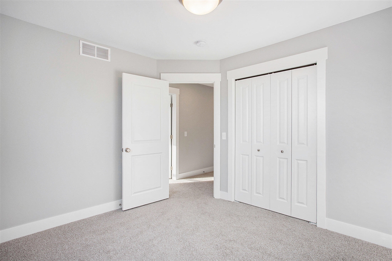 8851 Loggers Ridge Caledonia, MI 49316 - Photo 15 of 28
