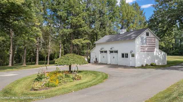 $2,700,000 | 5988 Highway 9H, Claverack, NY 12534