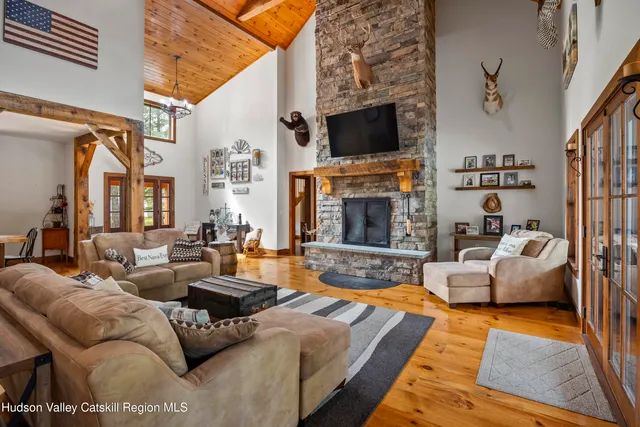 $2,700,000 | 5988 Highway 9H, Claverack, NY 12534