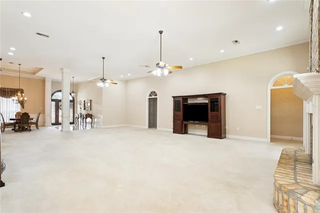 $485,000 | 2022 Hampshire Drive, Slidell, LA 70461