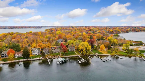 $5,440,663 | 1650 Shadywood Road, Wayzata, MN 55391