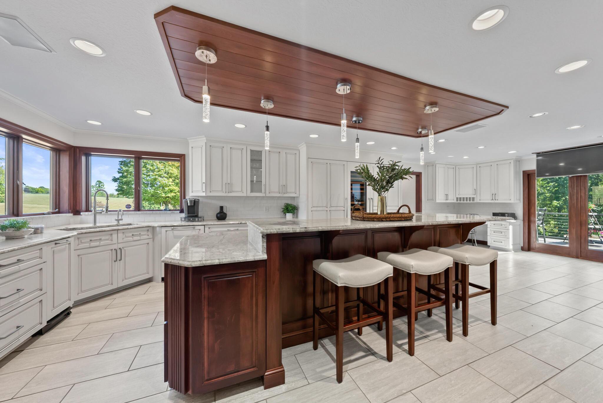 17980 Gambier Road Mount Vernon, OH 43050 - Photo 13 of 123 Kitchen