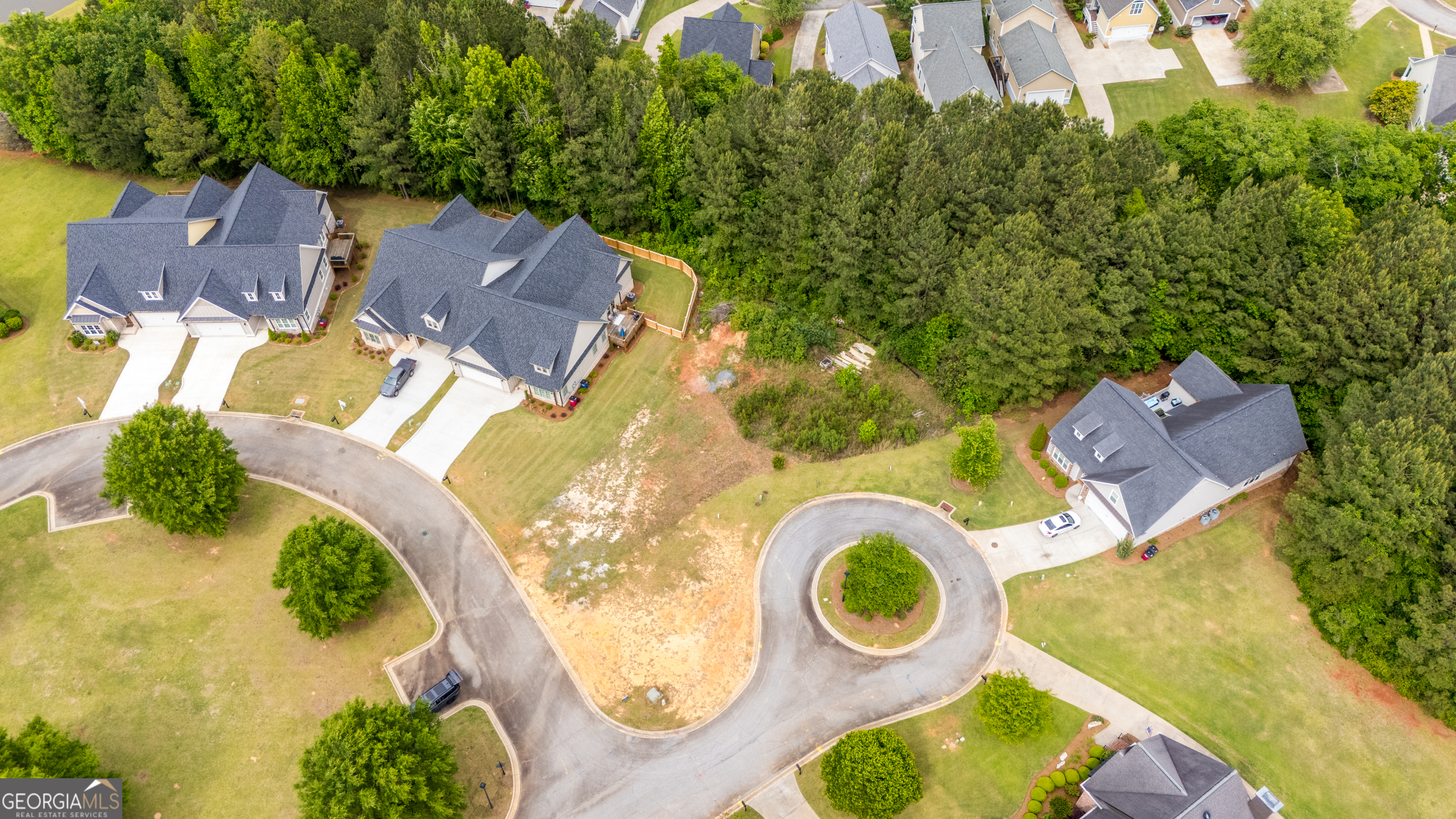 430 Leamington Lane Macon, GA 31220 - Photo 7 of 15 an aerial view of a house with outdoor space and swimming pool