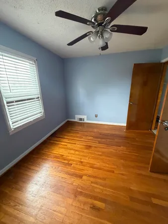 $174,950 | 1121 Oakgrove Avenue, Martinsville, VA 24112