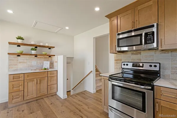 $689,900 | 9299 West Weaver Drive, Littleton, CO 80123