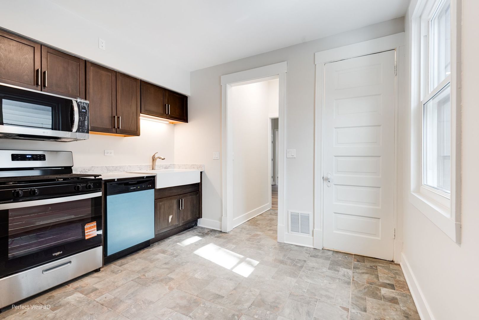 1122 Sherman Avenue, Unit 2 Evanston, IL 60202 - Photo 11 of 15
