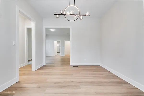 $2,950 | 1122 Sherman Avenue, Unit 2, Evanston, IL 60202