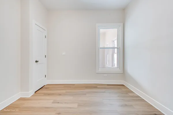 $2,950 | 1122 Sherman Avenue, Unit 2, Evanston, IL 60202