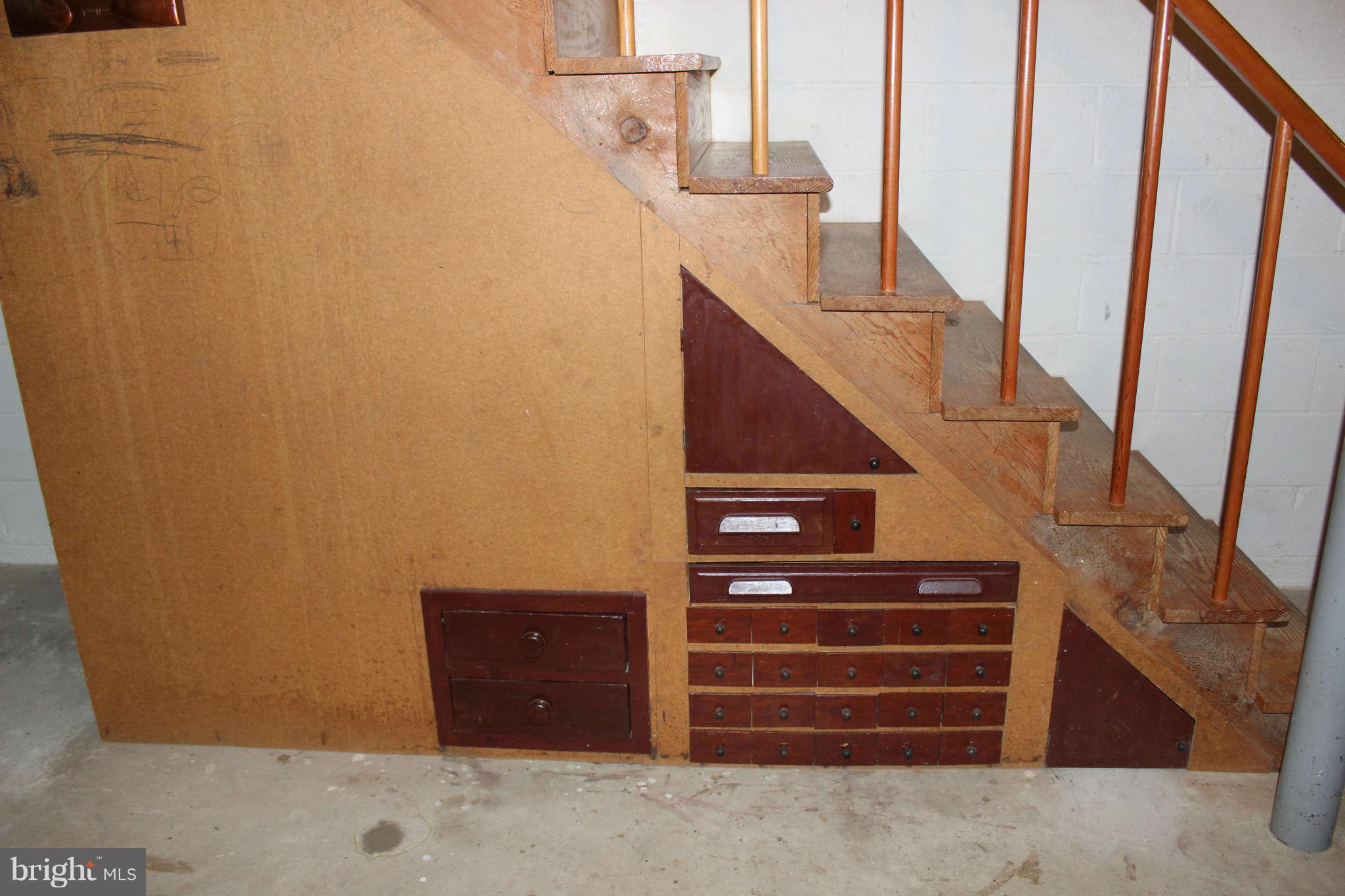 10111 Tipperary Road Baltimore, MD 21234 - Photo 11 of 23 Basement