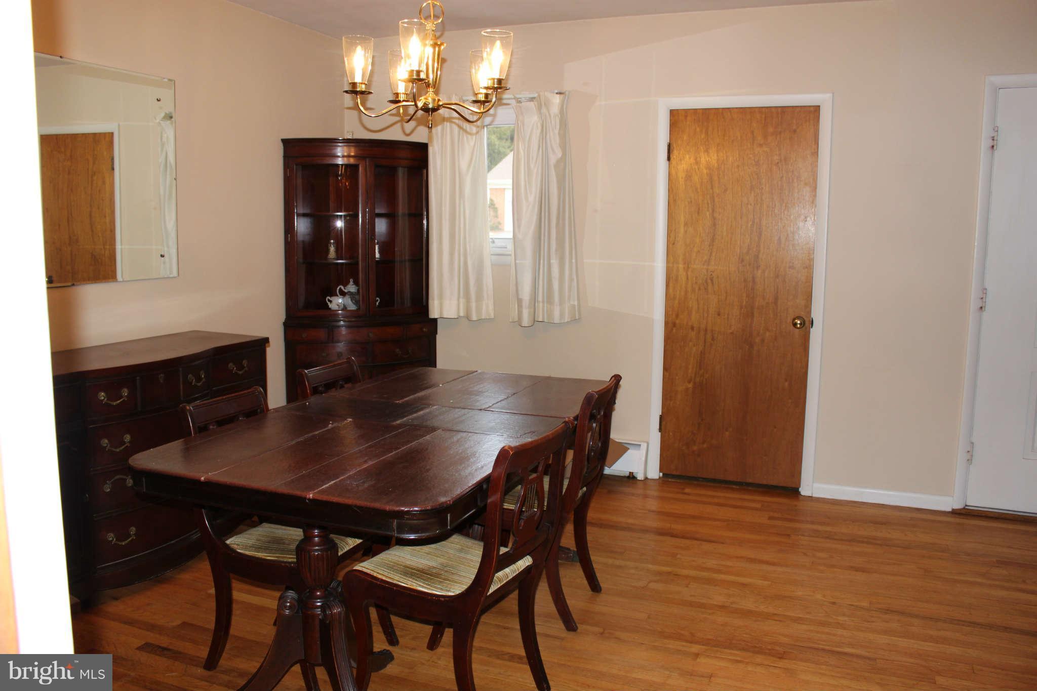 10111 Tipperary Road Baltimore, MD 21234 - Photo 19 of 23 Dining Room