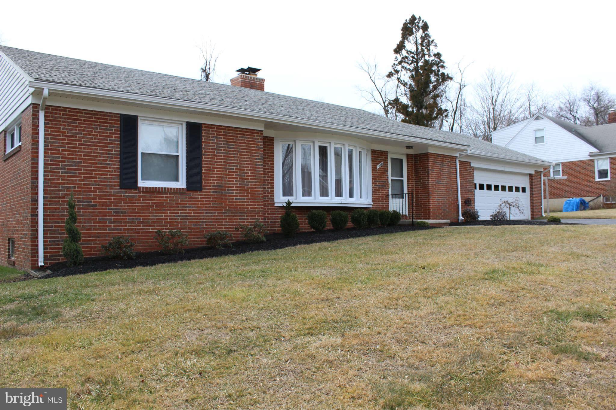 10111 Tipperary Road Baltimore, MD 21234 - Photo 22 of 23 Exterior (Front)