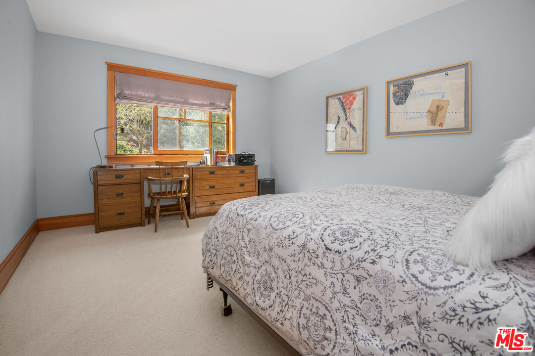 33208 Decker School Road Malibu, CA 90265 - Photo 25 of 51 Gallery Image 25