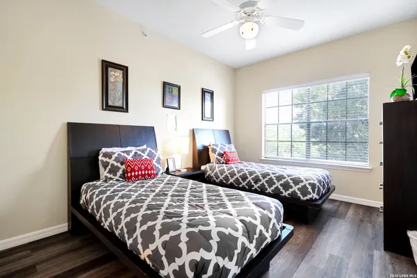 $265,000 | 6160 Eckhert Road, Unit 1721, San Antonio, TX 78240
