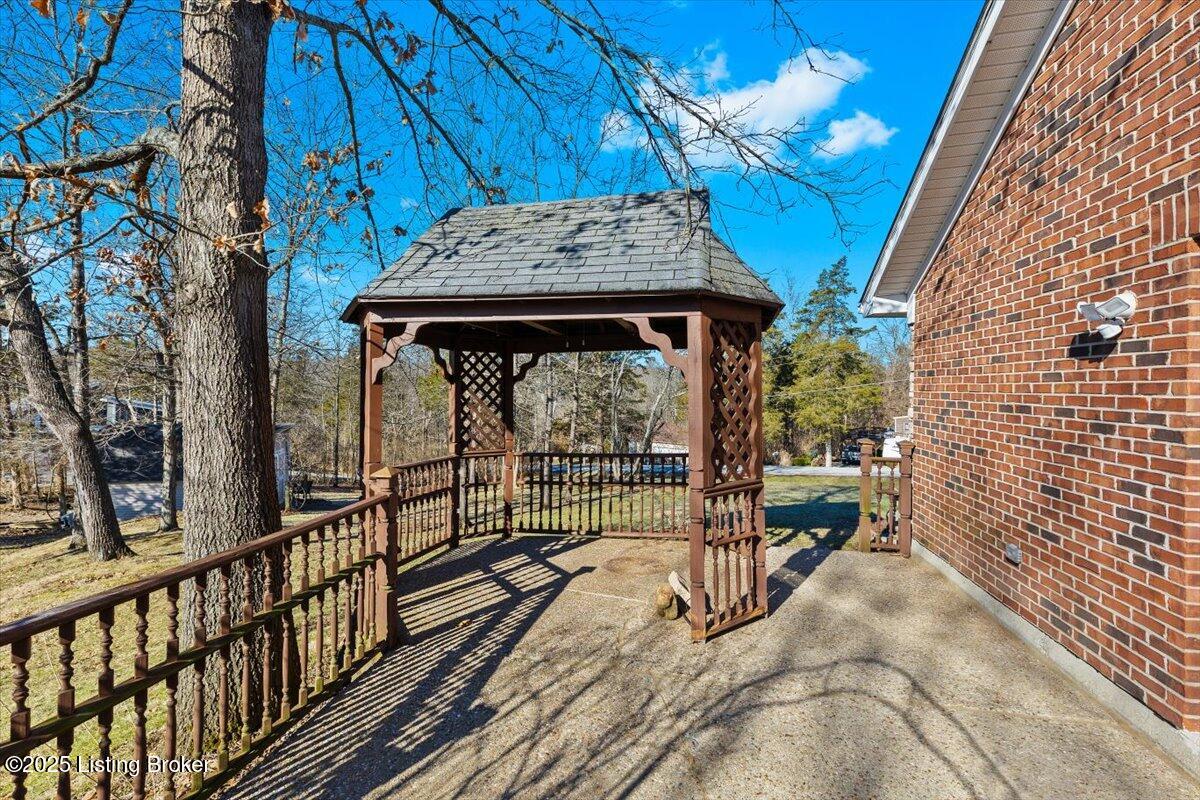3814 Briar Ridge Road La Grange, KY 40031 - Photo 30 of 35 30-3814 Briar Ridge Rd-30