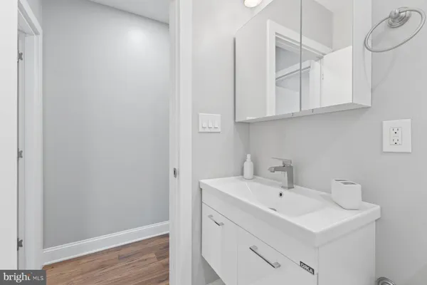$2,400 | 3110 Georgia Avenue Northwest, Unit 403, Washington, DC 20010